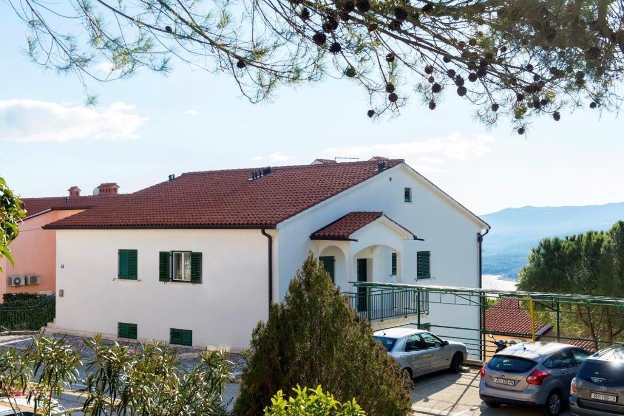 Apartments With A Parking Space Rabac, Labin - 6464 Exterior photo